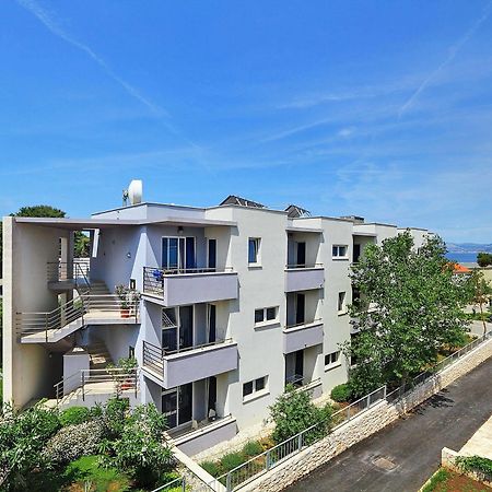 Apartmani Marija พอสติรา ภายนอก รูปภาพ