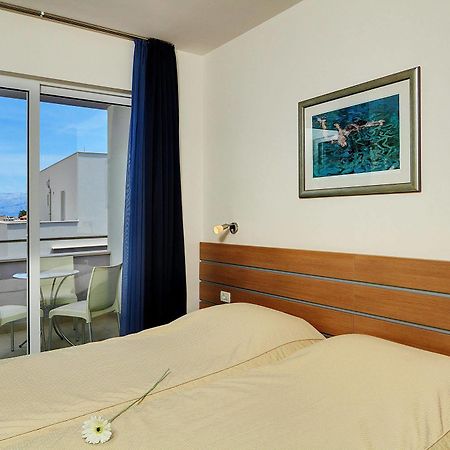 Apartmani Marija พอสติรา ภายนอก รูปภาพ