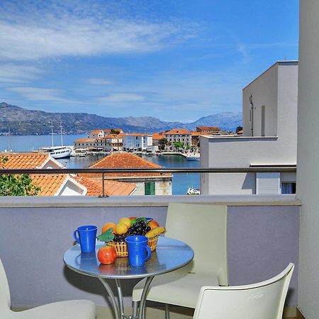Apartmani Marija พอสติรา ภายนอก รูปภาพ
